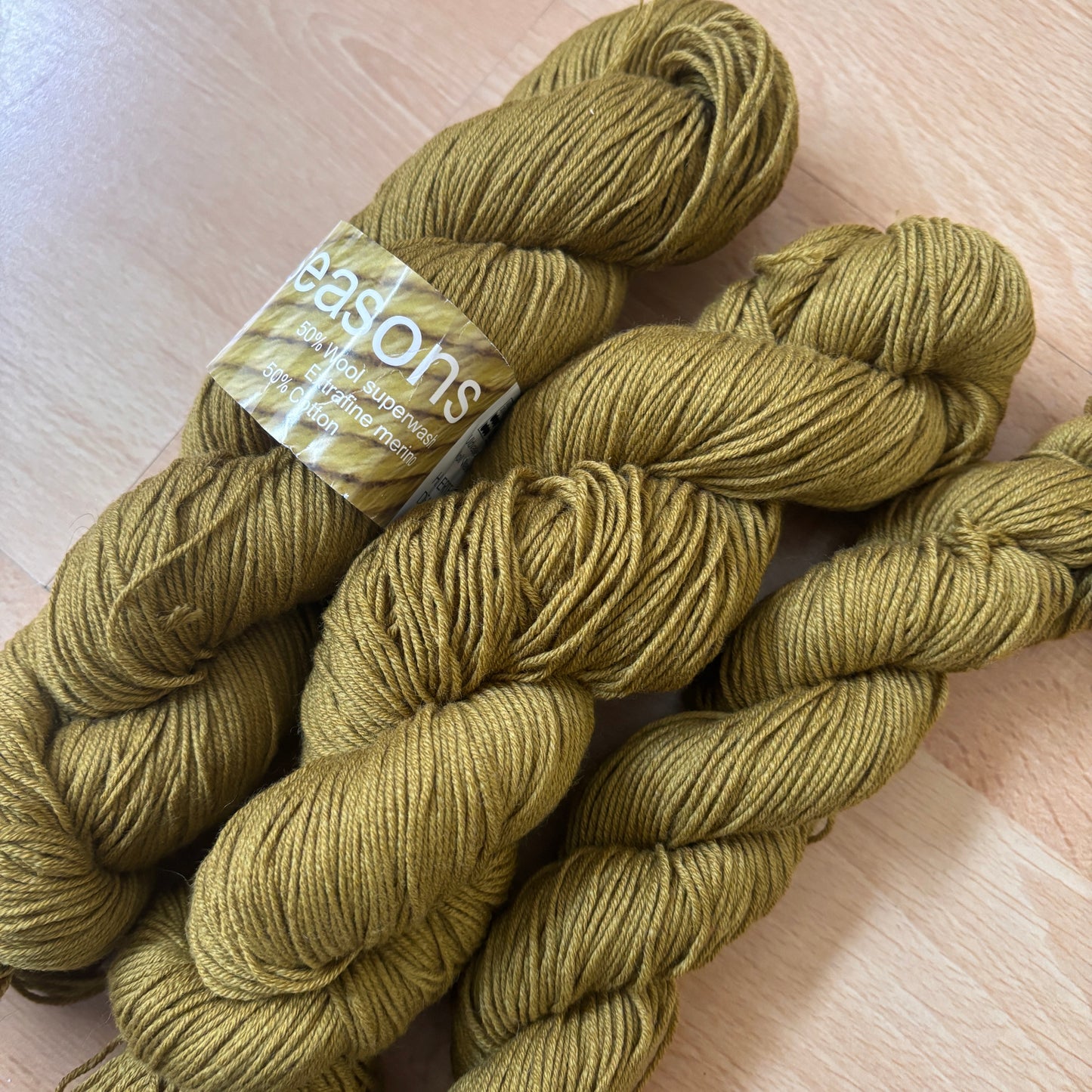 Hjertegarn All Seasons (230 grams)