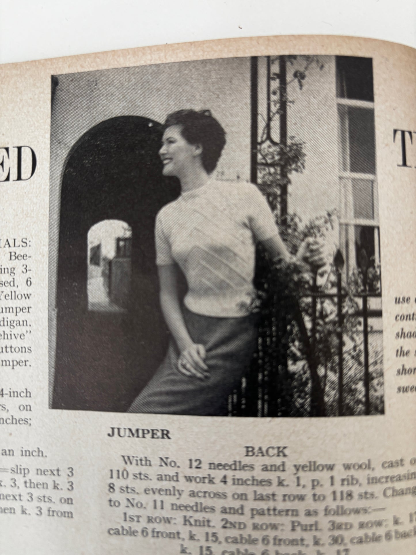 Stitchcraft November 1952 (English)