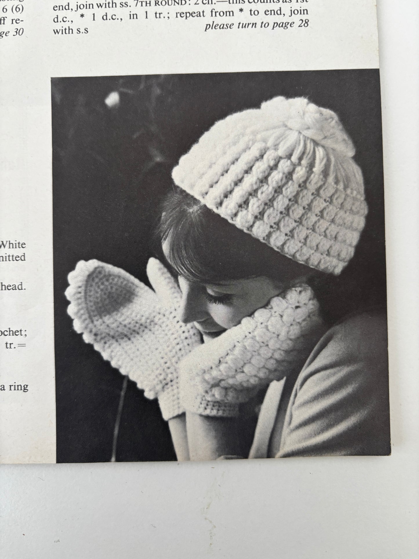 Stitchcraft February 1960 (English)