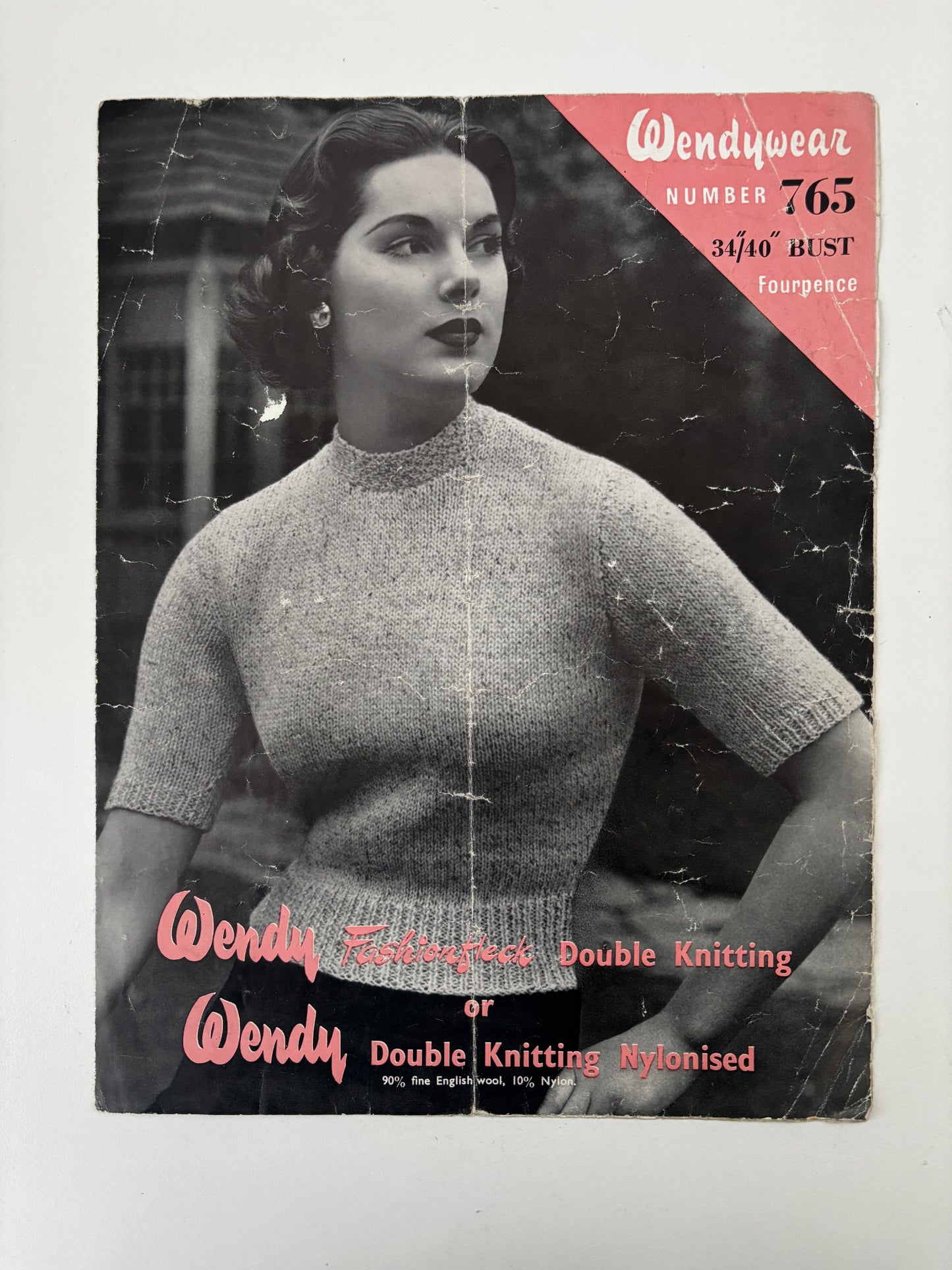 Wendywear Women's Sweater Leaflet (English)